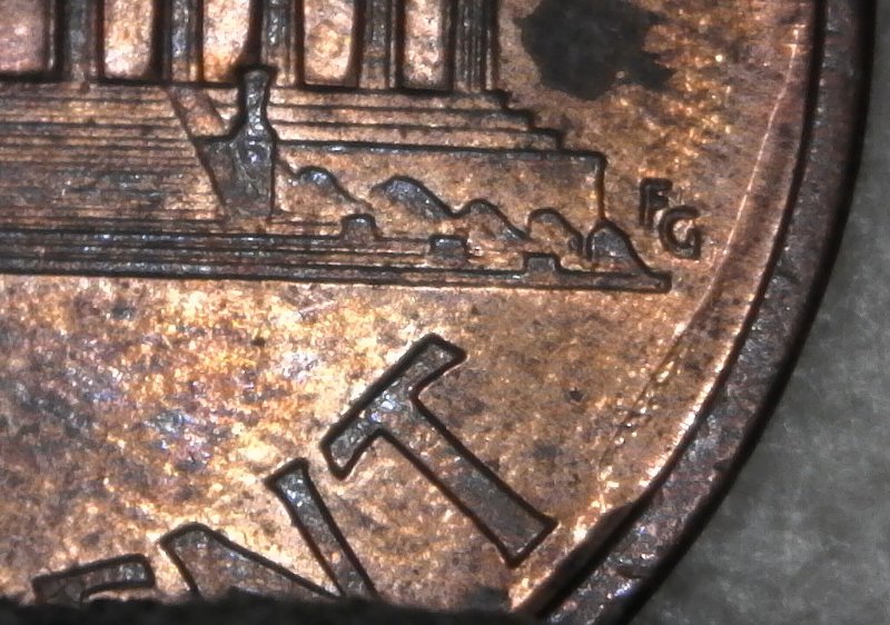 1995-P-Lincoln-Memorial-Cent-With-Huge-Reverse-Die-Dent-Found-CRH